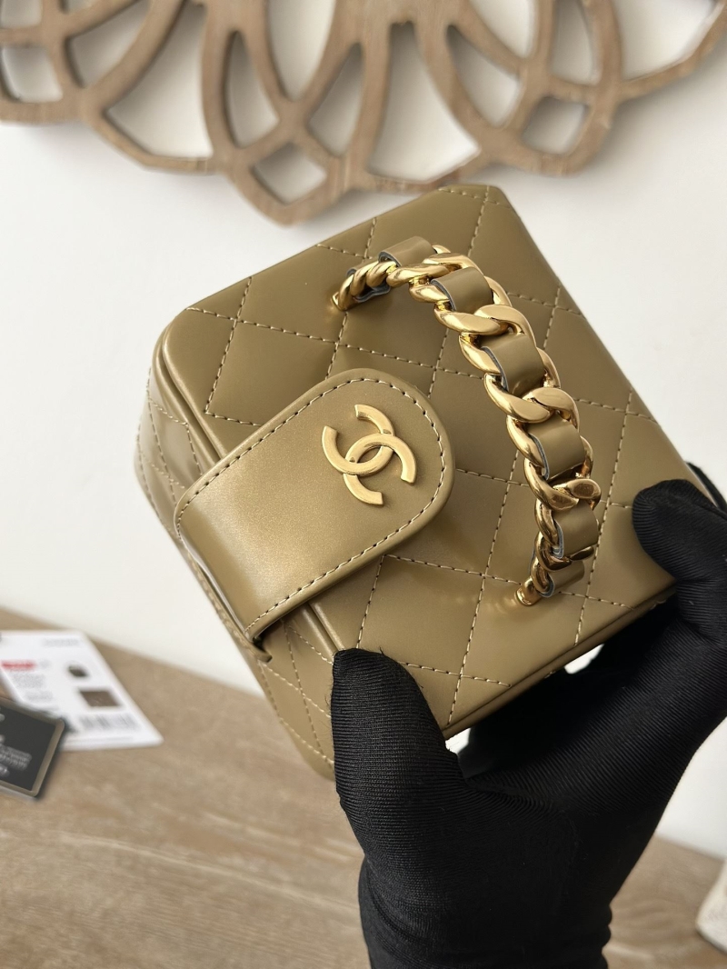 Ch**el cosmetic bags